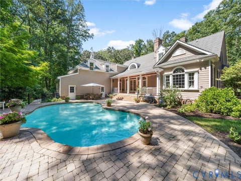 Tiny photo for 817 Dover Bluff Place, Manakin Sabot, VA 23103 (MLS # 2623351)