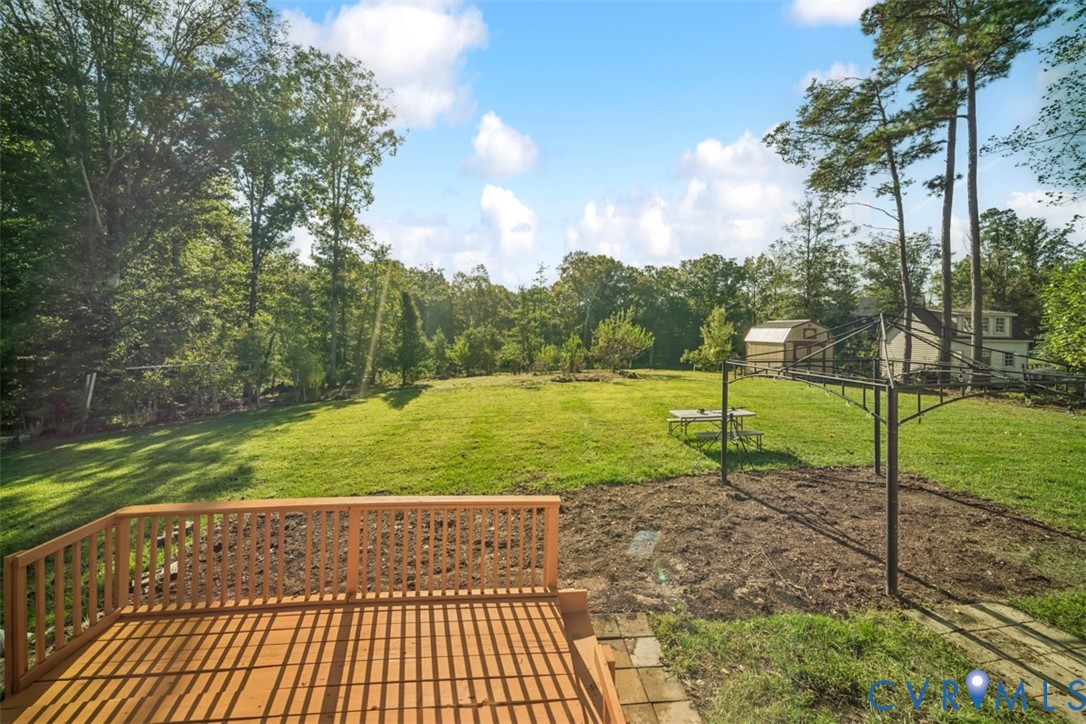 5921 Bushnell Drive