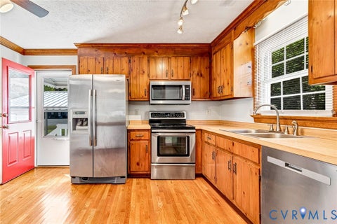 Tiny photo for 6432 Bellflower Circle, Mechanicsville, VA 23111 (MLS # 2628370)