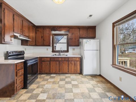 Tiny photo for 21 Old Memorial Drive, Henrico, VA 23150 (MLS # 2533265)