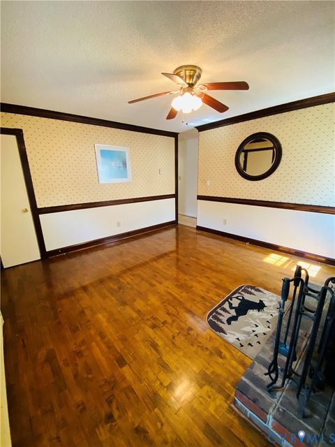 Tiny photo for 3408 Shady Creek Road, North Chesterfield, VA 23234 (MLS # 2607877)