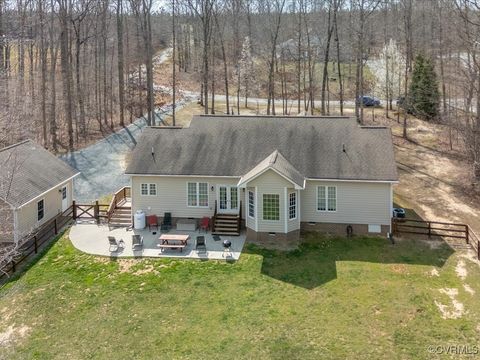 108 Summer Lane Louisa VA 23093