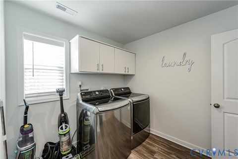 Tiny photo for 9013 Lavenham Place, Midlothian, VA 23112 (MLS # 2602537)