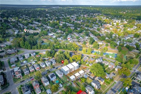 Tiny photo for 611 W Lancaster Road, Richmond, VA 23222 (MLS # 2530854)