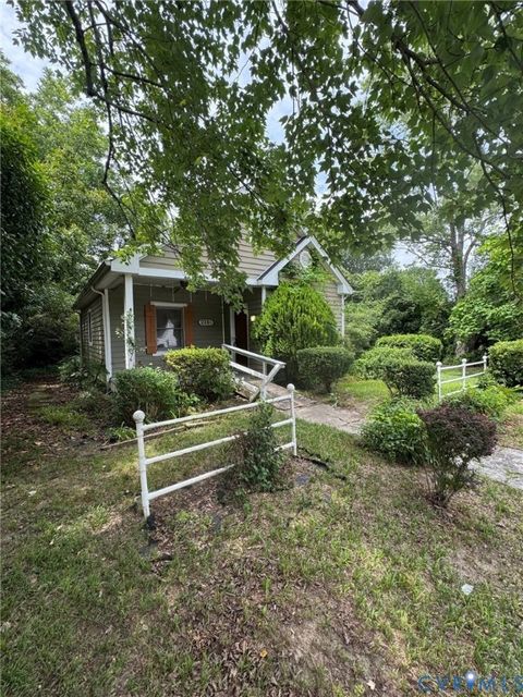 Tiny photo for 2201 Richmond Street, Hopewell, VA 23860 (MLS # 2616627)