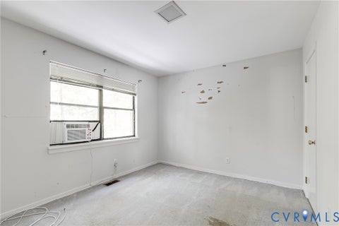 Tiny photo for 702 Gordon School Court, North Chesterfield, VA 23236 (MLS # 2624191)