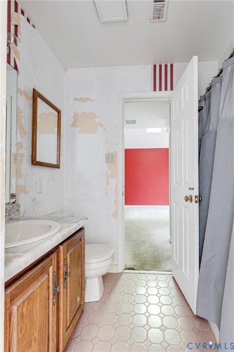 Tiny photo for 702 Gordon School Court, North Chesterfield, VA 23236 (MLS # 2624191)