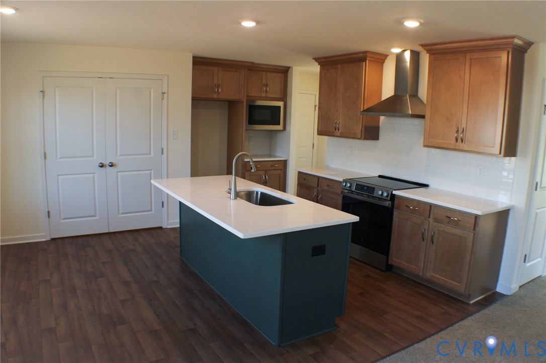 8249 Reedy Knoll Drive