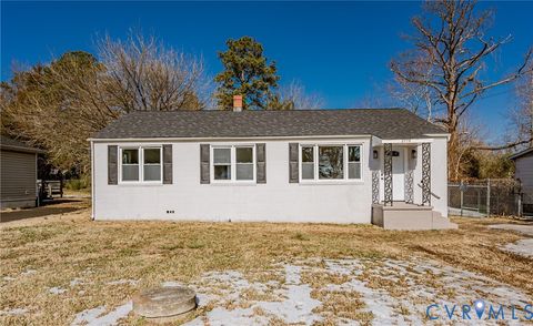 Tiny photo for 2773 Meadowbrook Street, Petersburg, VA 23803 (MLS # 2603023)