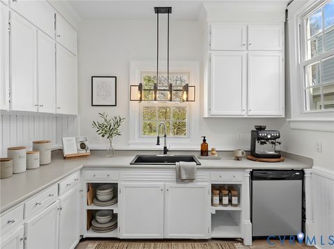 Tiny photo for 620 Idlewood Avenue, Richmond, VA 23220 (MLS # 2610093)
