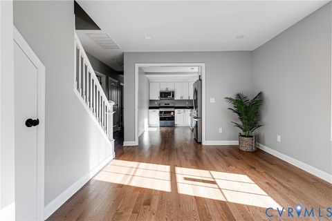 Tiny photo for 205 N 12th Avenue, Hopewell, VA 23860 (MLS # 2532967)