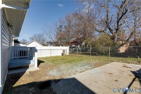 Tiny photo for 205 N 12th Avenue, Hopewell, VA 23860 (MLS # 2532967)