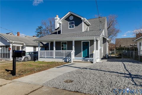 Photo of 205 N 12th Avenue, Hopewell, VA 23860 (MLS # 2532967)