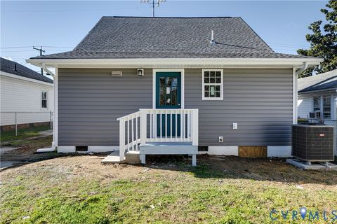 Tiny photo for 205 N 12th Avenue, Hopewell, VA 23860 (MLS # 2532967)