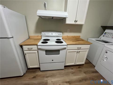 Tiny photo for 3 N Daisy Avenue, Highland Springs, VA 23075 (MLS # 2616425)