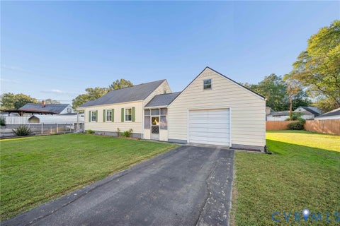 Tiny photo for 3030 Brentwood Circle, Chesterfield, VA 23237 (MLS # 2628408)