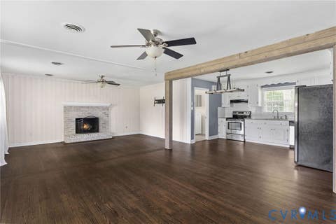 Tiny photo for 8377 Studley Road, Mechanicsville, VA 23116 (MLS # 2621237)