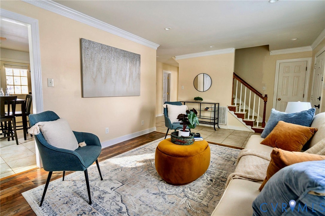 9505 Steamboat Drive