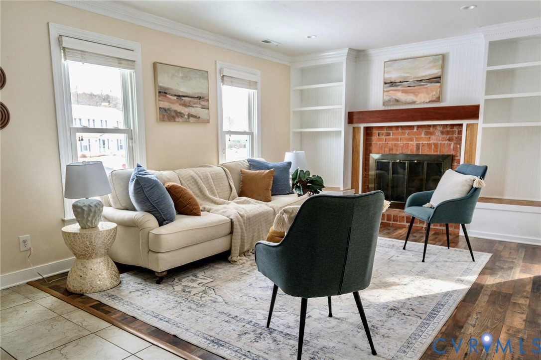 9505 Steamboat Drive