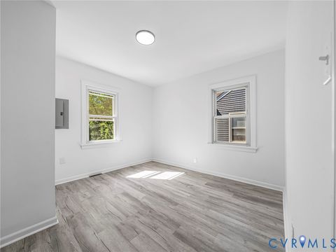 Tiny photo for 2010 Gordon Avenue, Richmond, VA 23224 (MLS # 2611226)