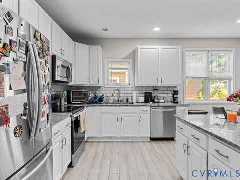Tiny photo for 2111 North Avenue, Richmond, VA 23222 (MLS # 2523492)
