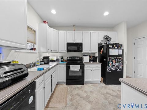 Tiny photo for 2111 North Avenue, Richmond, VA 23222 (MLS # 2523492)