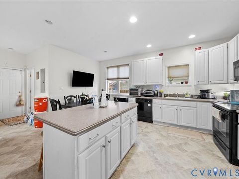 Tiny photo for 2111 North Avenue, Richmond, VA 23222 (MLS # 2523492)