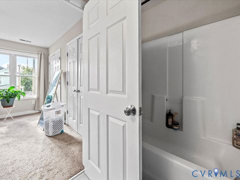 Tiny photo for 2111 North Avenue, Richmond, VA 23222 (MLS # 2523492)