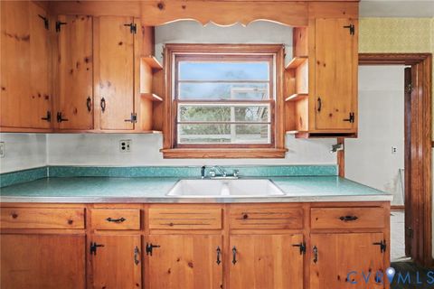 Tiny photo for 5701 Heywood Road, Richmond, VA 23224 (MLS # 2603933)