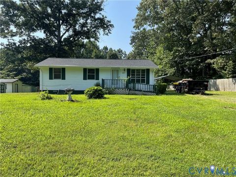 Photo of 15817 Gatewood Road, Dinwiddie, VA 23841 (MLS # 2617964)