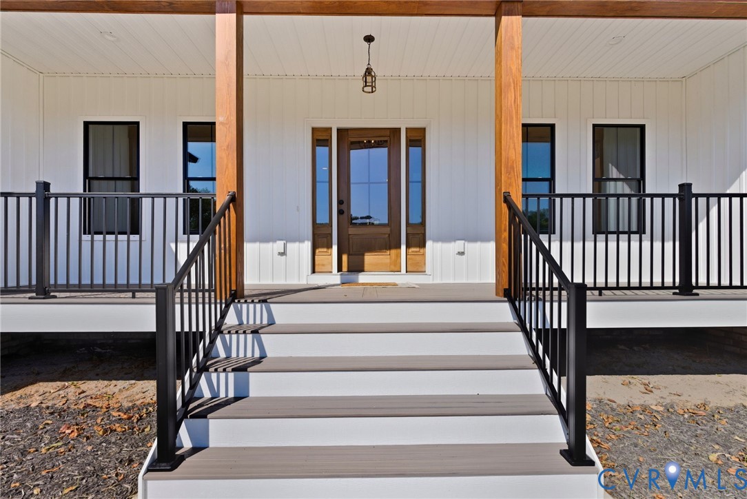 36 Anna Coves Boulevard