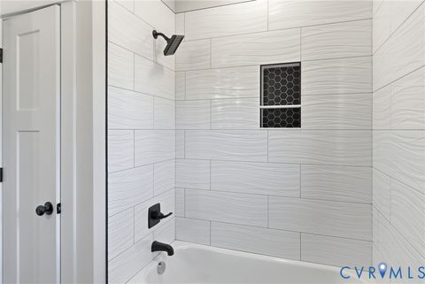 Tiny photo for 36 Anna Coves Boulevard, Mineral, VA 23117 (MLS # 2604837)