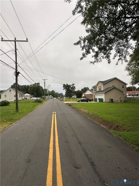 Tiny photo for 3106 Hopkins Road, Richmond, VA 23234 (MLS # 2523477)