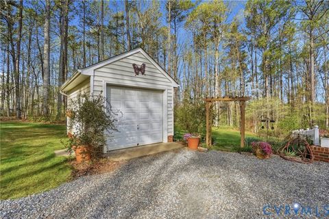 Tiny photo for 14430 Overlook Ridge Lane, Beaverdam, VA 23015 (MLS # 2609303)