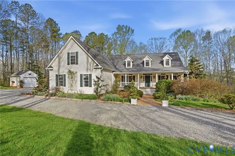 Photo of 14430 Overlook Ridge Lane, Beaverdam, VA 23015 (MLS # 2609303)