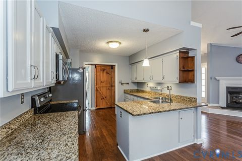 Tiny photo for 10819 Poachers Run, Chesterfield, VA 23832 (MLS # 2605322)