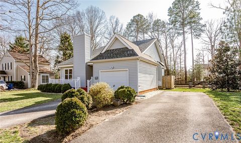 Tiny photo for 10819 Poachers Run, Chesterfield, VA 23832 (MLS # 2605322)