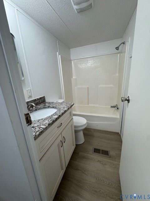 Tiny photo for 27413 Flank Road, North Dinwiddie, VA 23805 (MLS # 2617178)