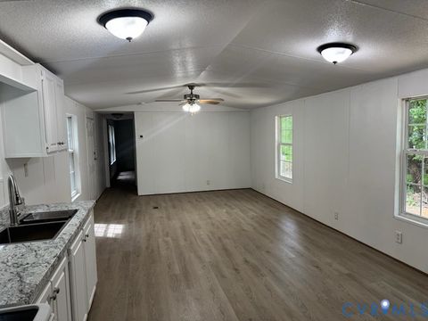 Tiny photo for 27413 Flank Road, North Dinwiddie, VA 23805 (MLS # 2617178)
