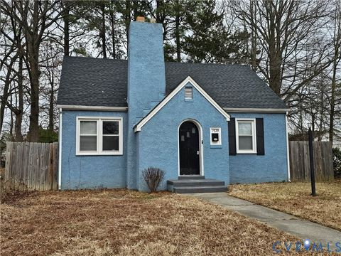 Photo of 1929 Oakland Street, Petersburg, VA 23805 (MLS # 2600231)
