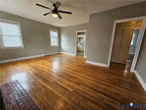 Tiny photo for 1929 Oakland Street, Petersburg, VA 23805 (MLS # 2600231)