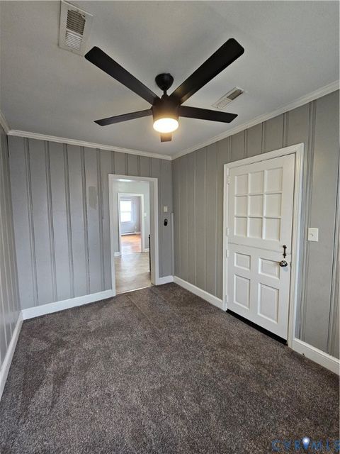 Tiny photo for 1929 Oakland Street, Petersburg, VA 23805 (MLS # 2600231)