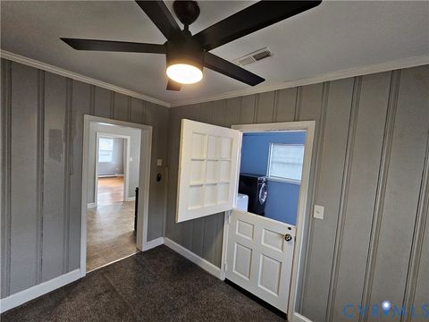 Tiny photo for 1929 Oakland Street, Petersburg, VA 23805 (MLS # 2600231)