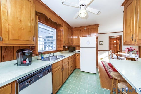 Tiny photo for 700 Lakeside Drive, Emporia, VA 23847 (MLS # 2629162)