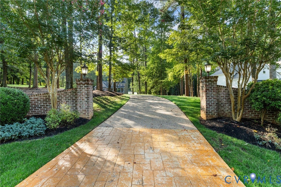 13519 River Otter Court