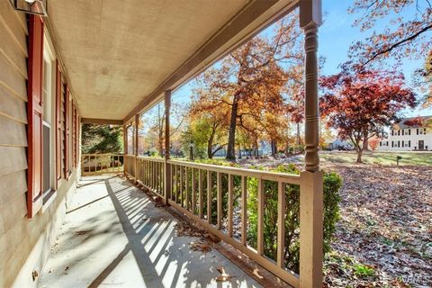 A home in South Chesterfield