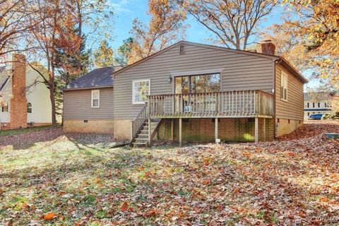 A home in South Chesterfield