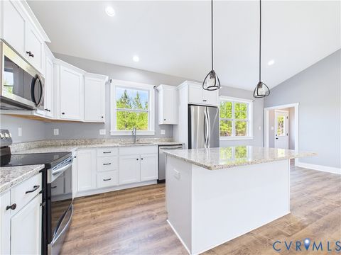 Tiny photo for 6795 Darlington Heights Road, Farmville, VA 23901 (MLS # 2605152)