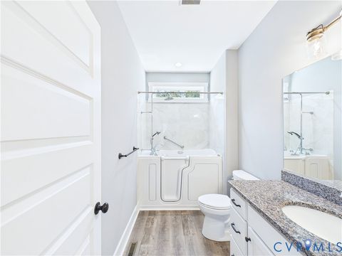 Tiny photo for 6795 Darlington Heights Road, Farmville, VA 23901 (MLS # 2605152)