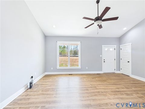 Tiny photo for 6795 Darlington Heights Road, Farmville, VA 23901 (MLS # 2605152)